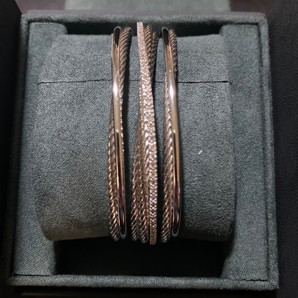 David Yurman Four-Row Cuff with Diamonds - Picture 4 of 4